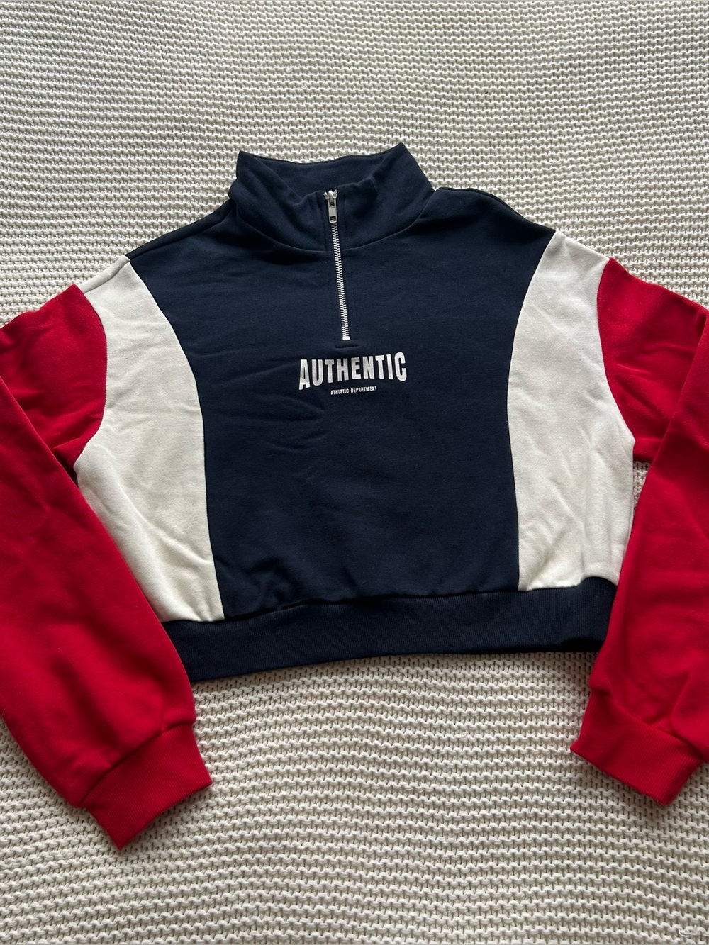 H&M red + navy cropped quarter zip sweatshirt Size XS